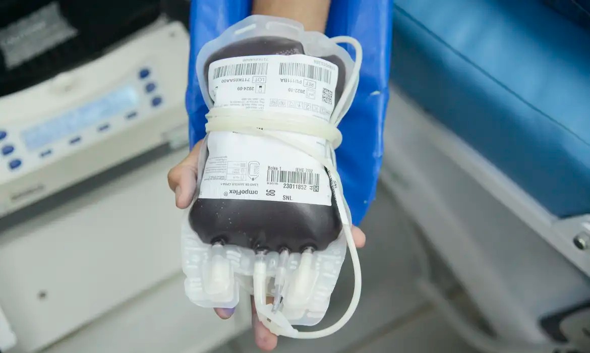 STF confirma direito de recusar transfusão de sangue por religião