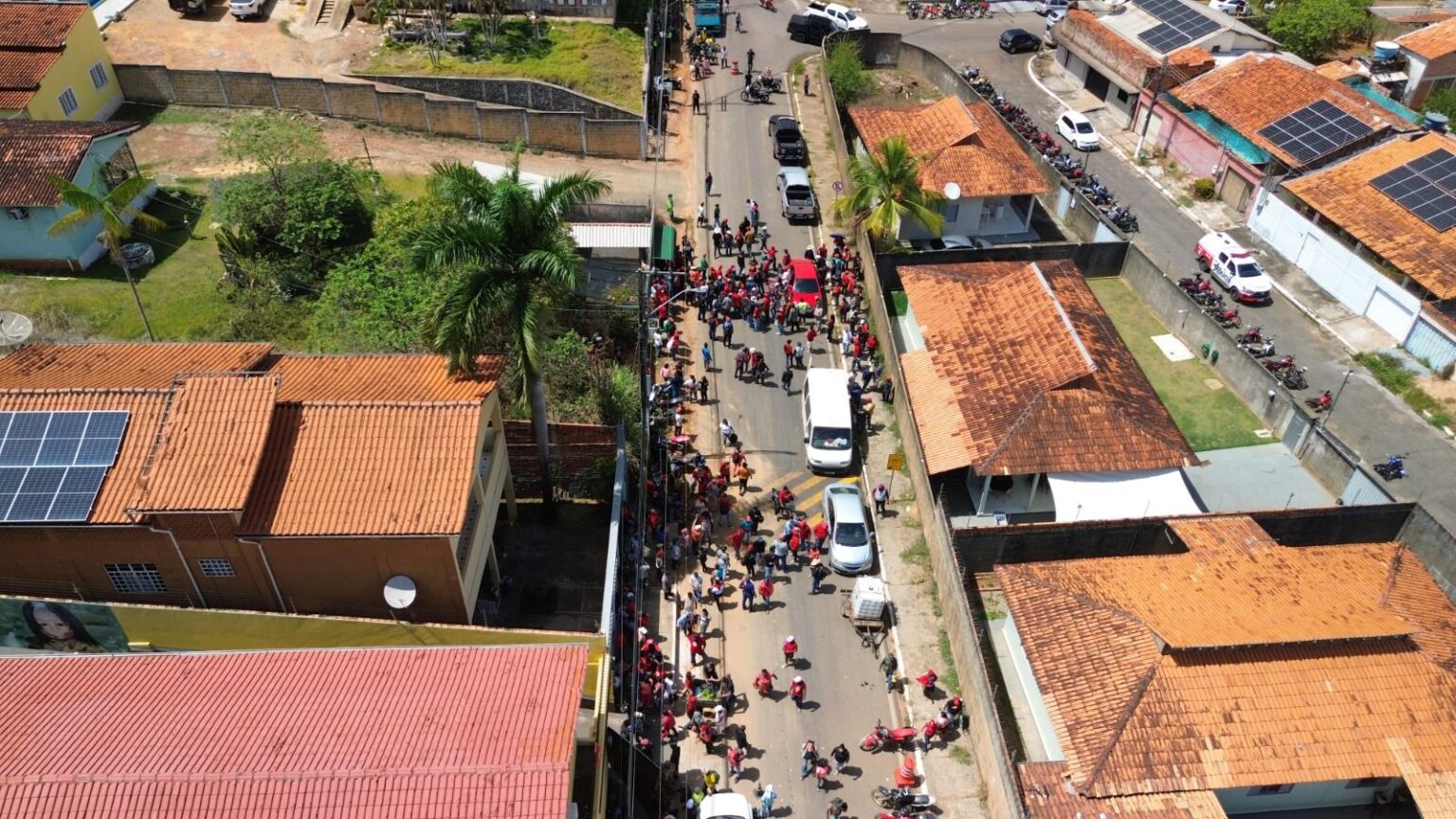 Vereadora Maquivalda é acusada de mandar arrebentar o portão da Prefeitura de Parauapebas