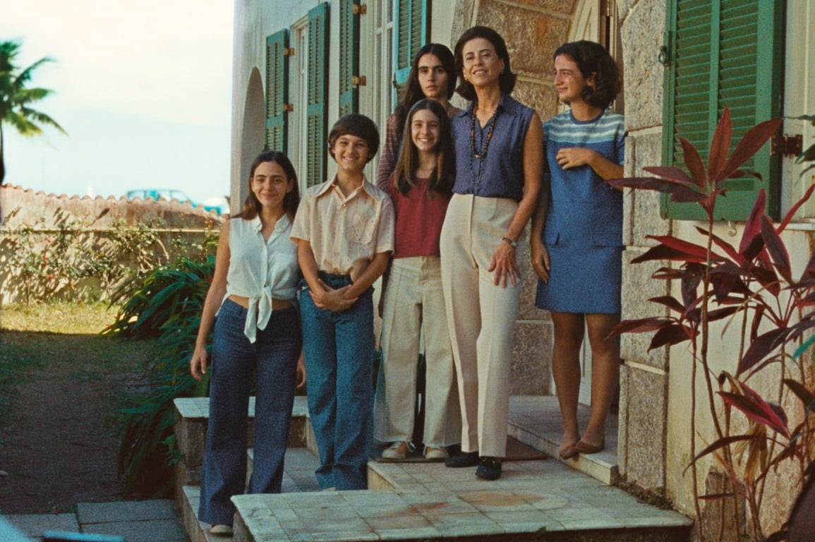 ‘Ainda Estou Aqui’ é eleito melhor filme do ano pela crítica internacional