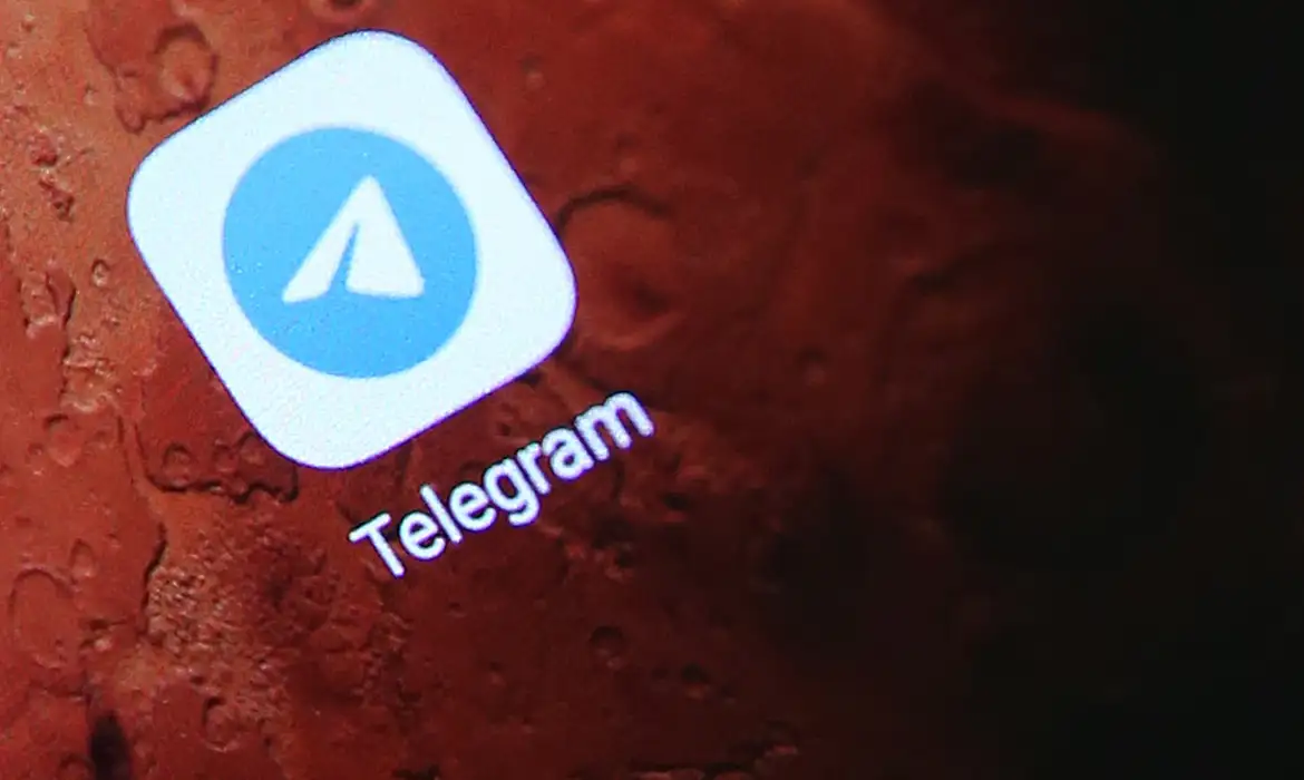 Telegram remove canais que vendiam falsa cura para câncer e autismo