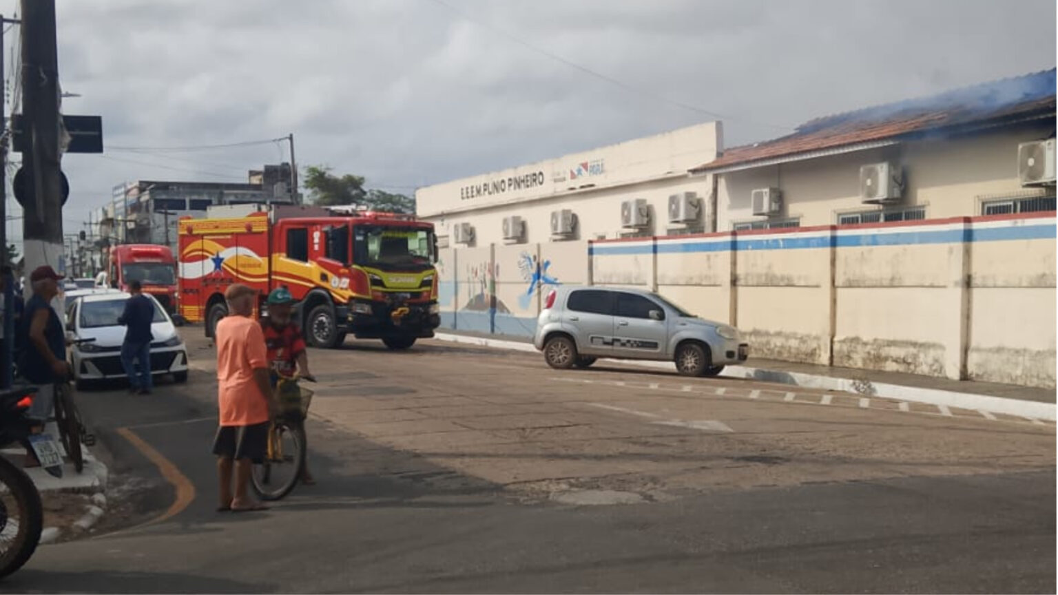 VÍDEO: incêndio atinge Escola Estadual Plínio Pinheiro em Marabá nesta quinta-feira