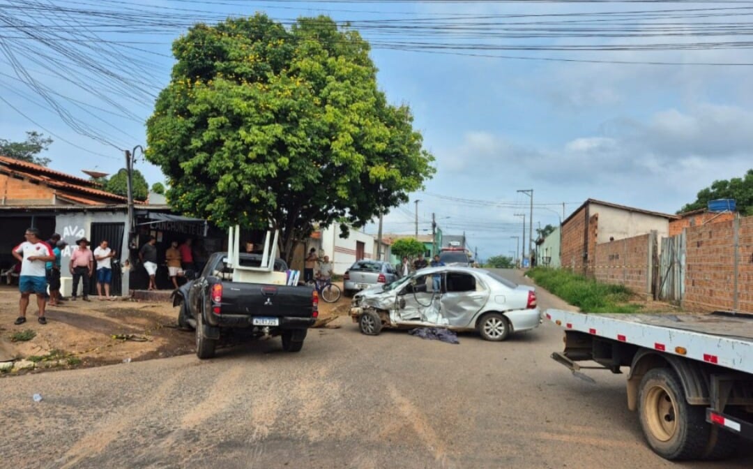 Motorista de aplicativo morre após ser atingido por caminhonete em Parauapebas