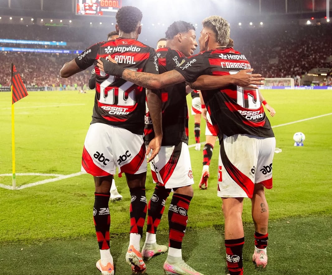 Flamengo vence o Racing e sai em vantagem na semifinal da Libertadores
