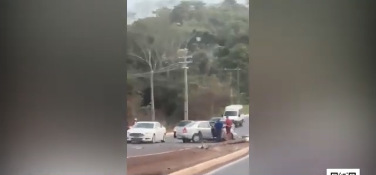 Acidente na BR-422 deixa duas pessoas feridas em Tucuruí