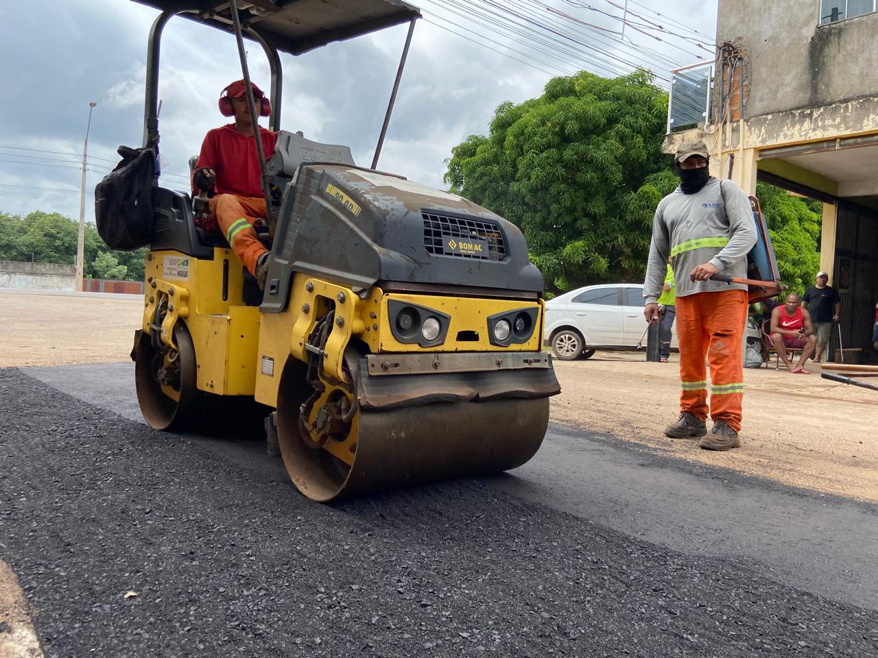 Operação Tapa-Buracos avança em vários bairros de Marabá