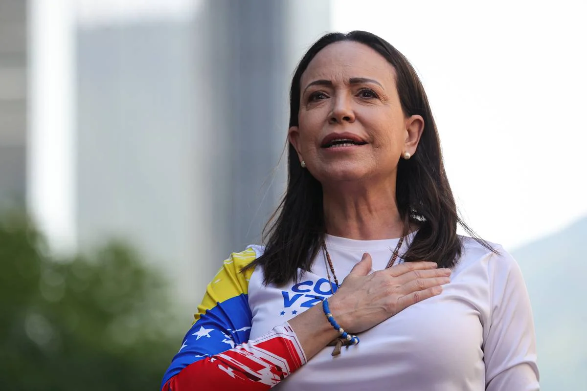 Nobel da Paz vai para opositora de Maduro na Venezuela