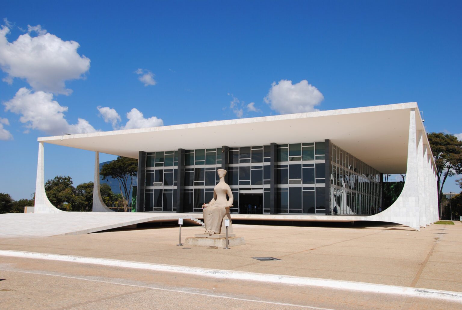 STF suspende reintegração de posse que desalojaria famílias em Dom Eliseu