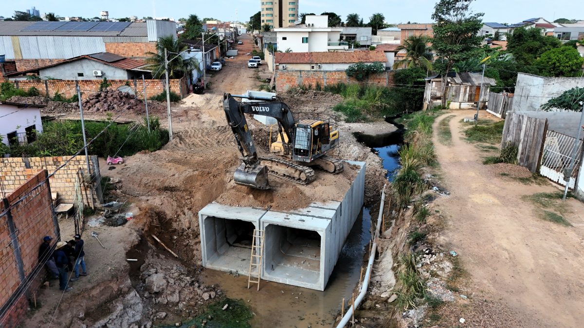 Prefeitura de Marabá executa obra de galeria pluvial no Bairro Bom Planalto