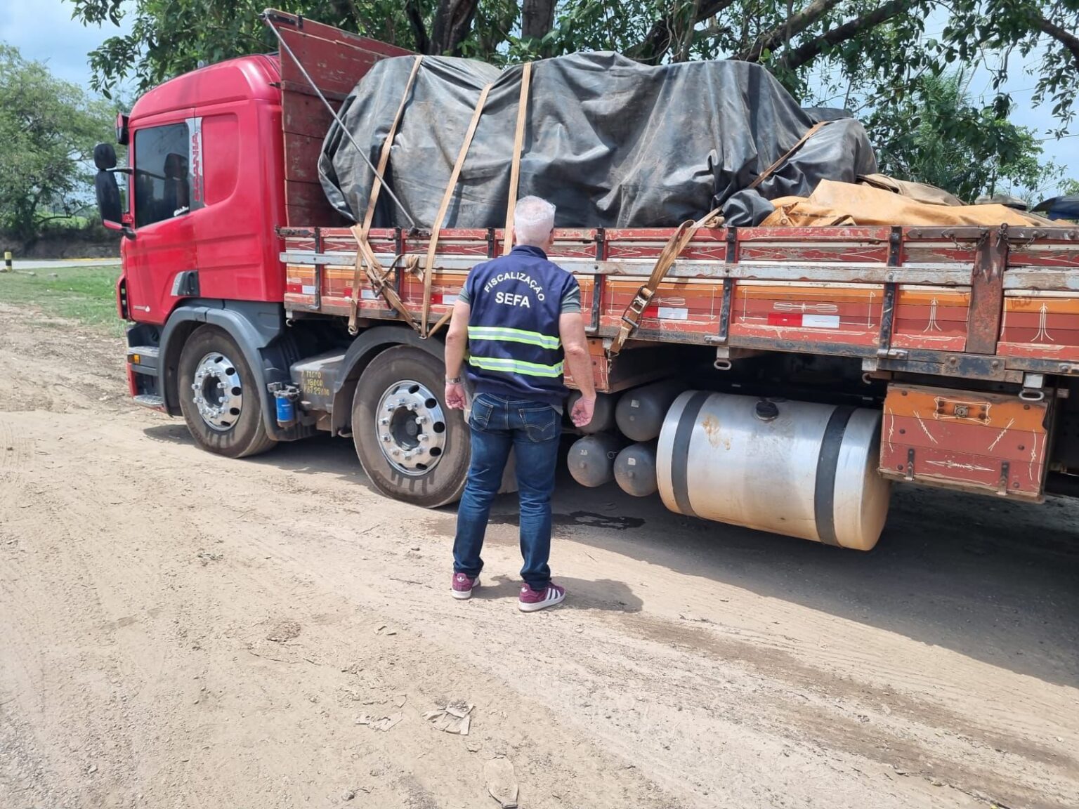 Sefa apreende caminhão em Marabá com carga avaliada em R$ 537 mil