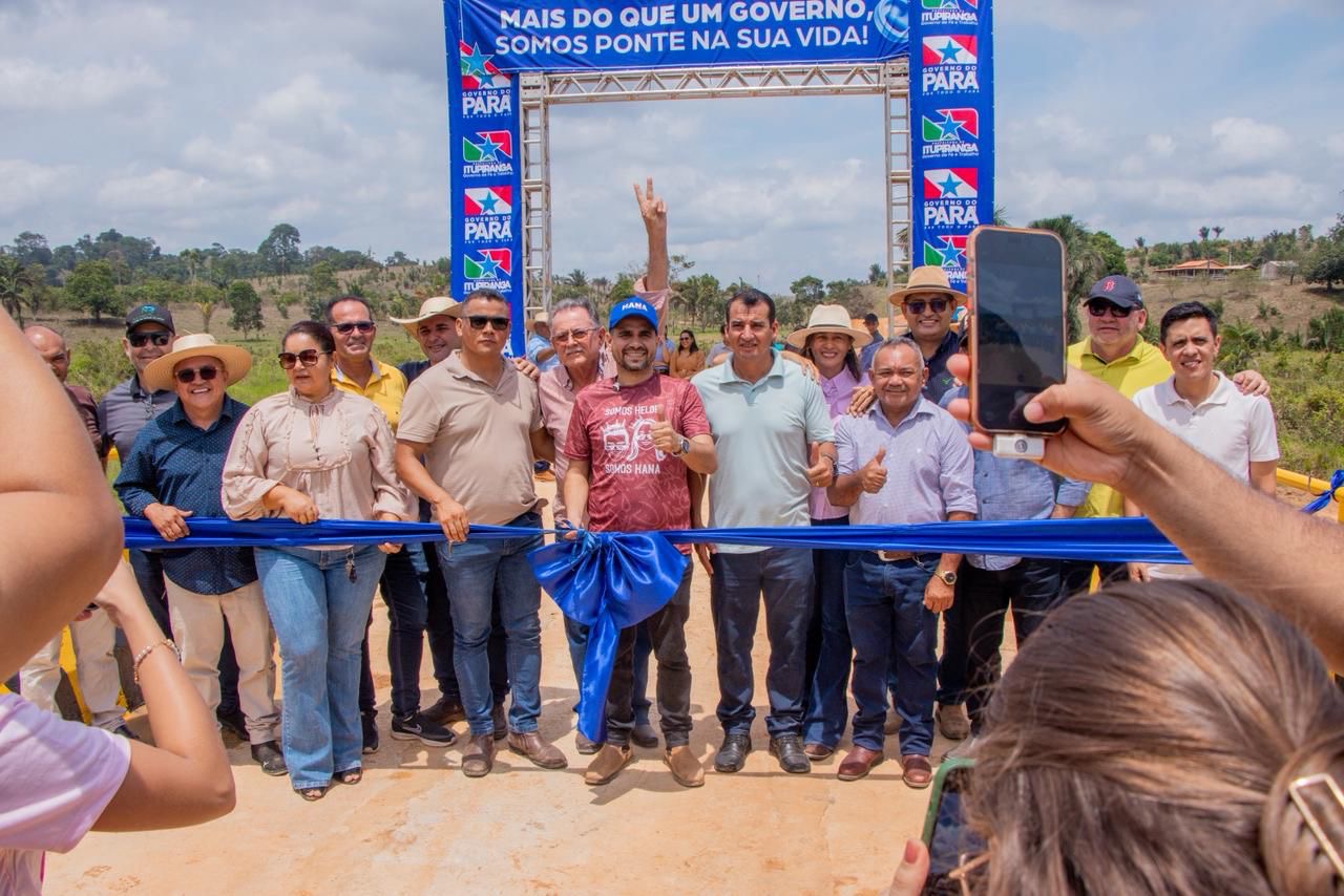 VÍDEO: Itupiranga inaugura duas pontes de concreto e celebra união política histórica