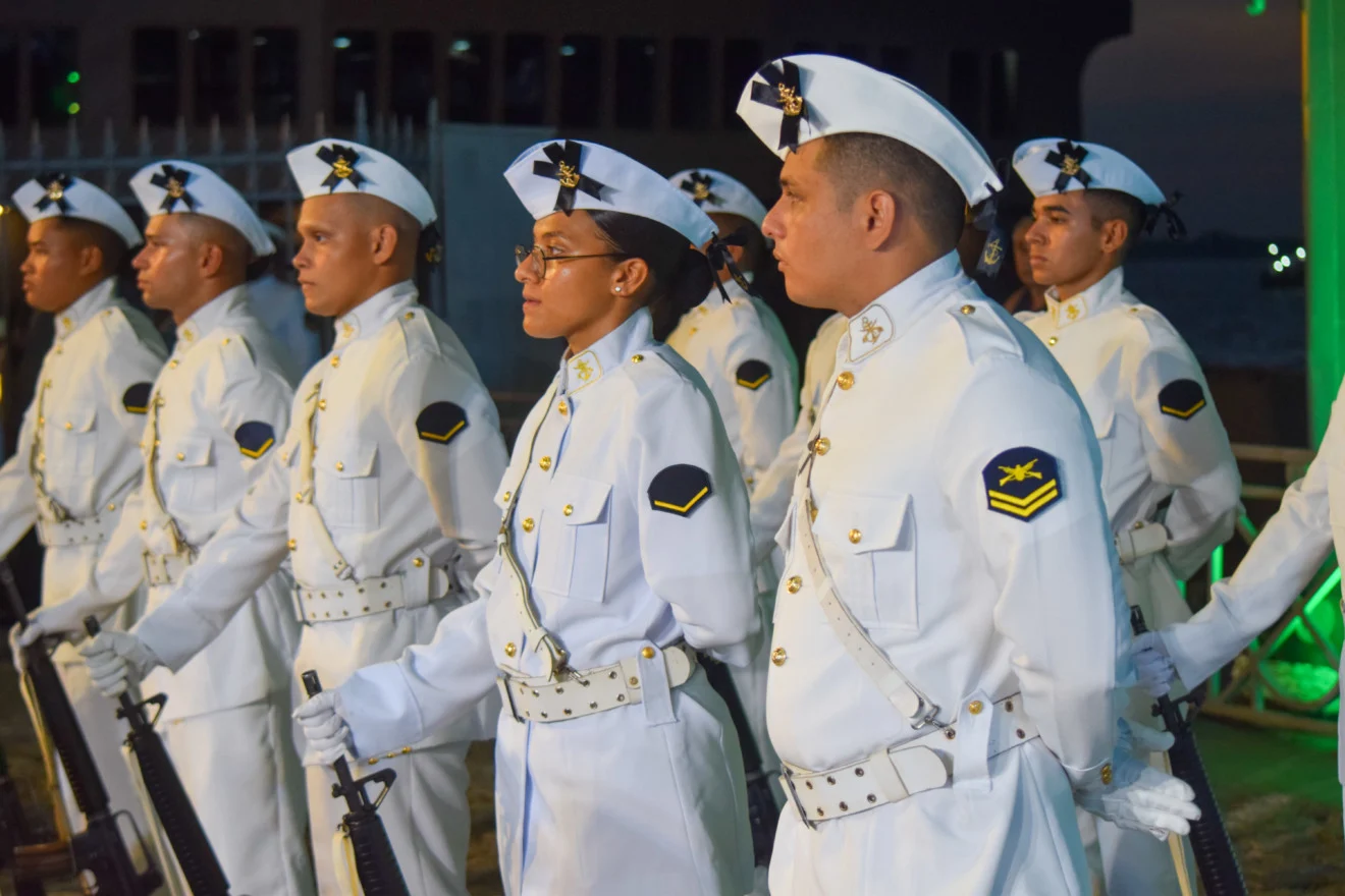 Marinha abre 520 vagas com salário acima de R$ 9 mil