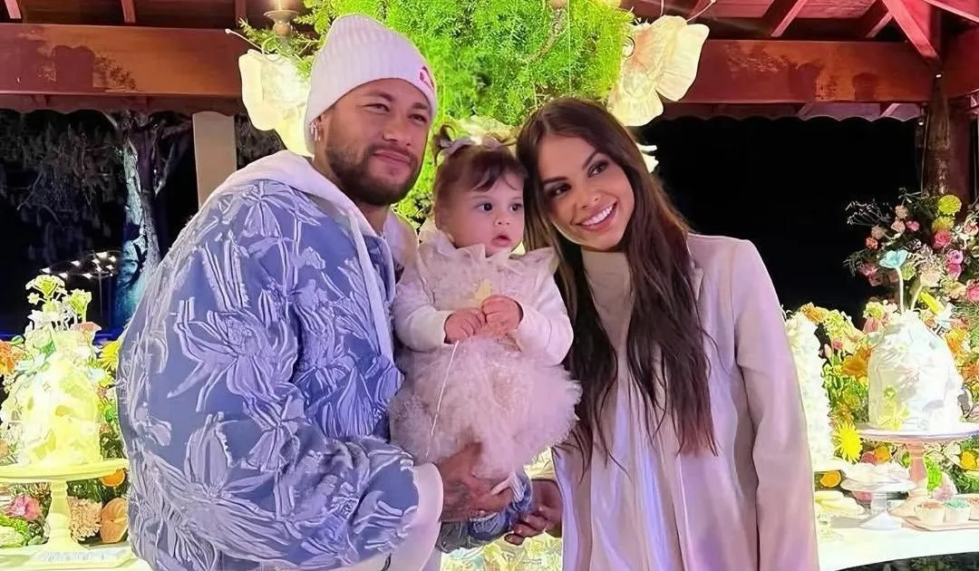 Filha de Neymar sofre acidente e passa por cirurgia de emergência