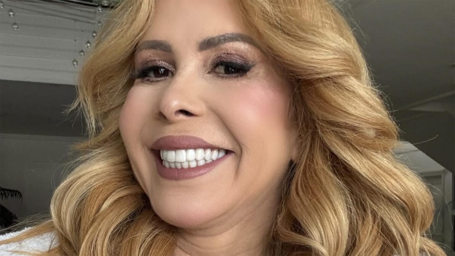 Joelma revela que contraiu Covid pela décima vez: ‘Mais uma chance de vida’