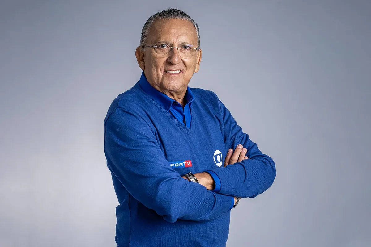 Aos 74 anos, Galvão Bueno é internado em São Paulo