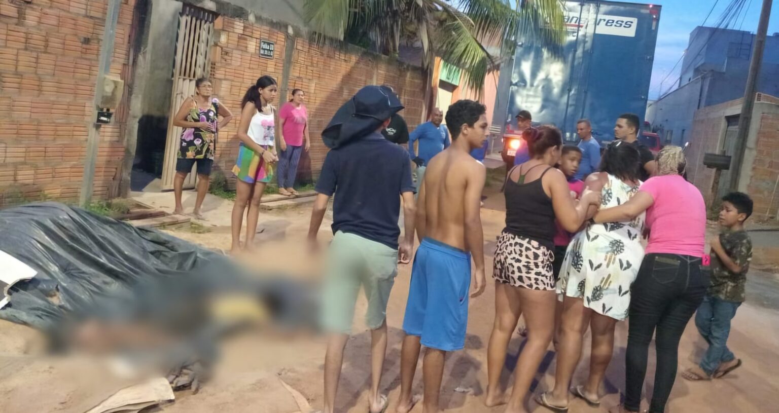 Tragédia: caminhão atropela e mata criança em Marabá