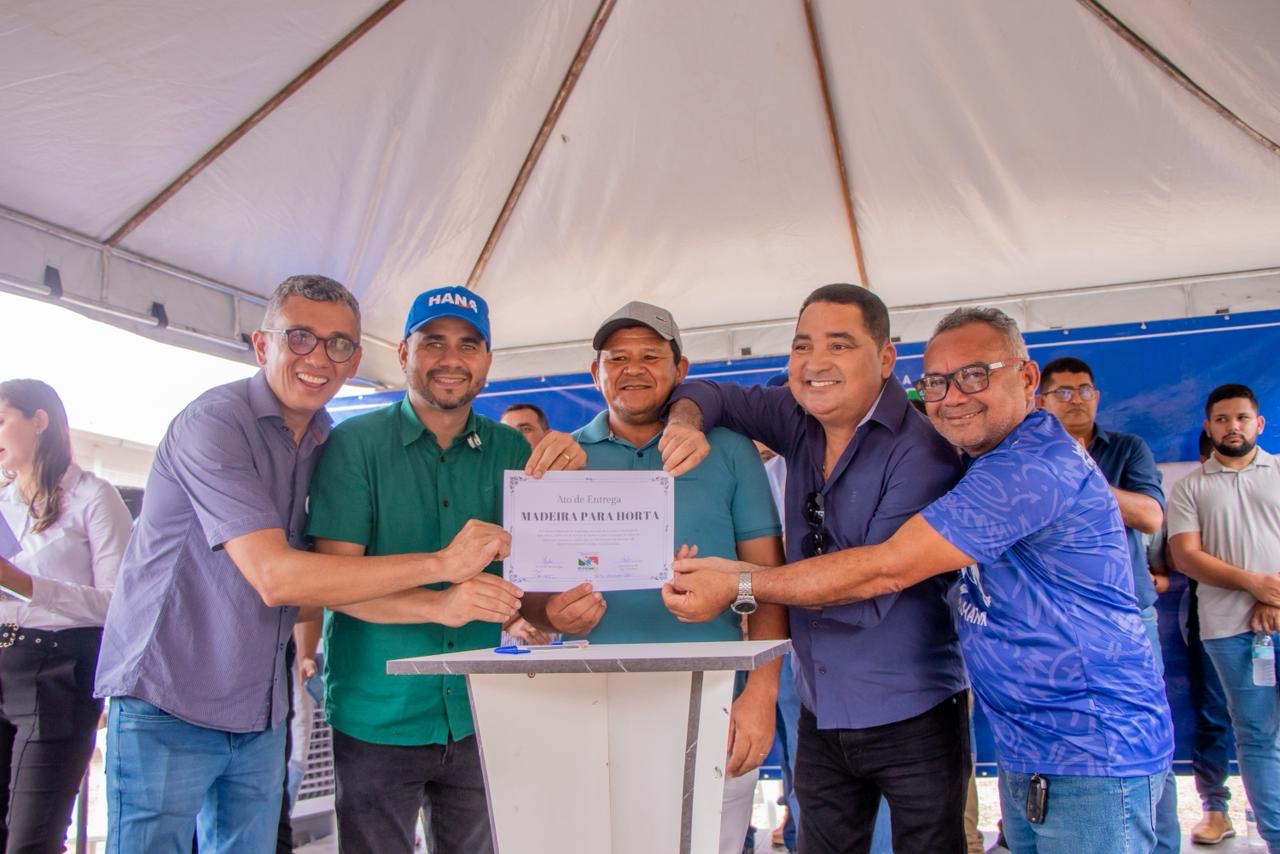 Itupiranga avança com entrega de tratores, mudas e insumos para fortalecer a agricultura familiar