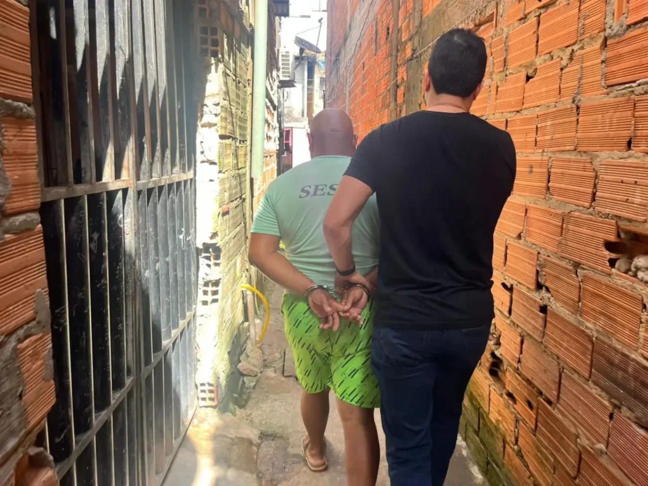 Homem é preso por violência contra menina de 12 anos