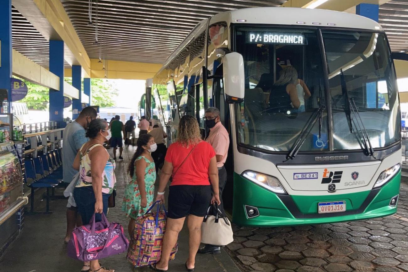 Passagens de ônibus ficam até 15% mais caras no Réveillon no Pará