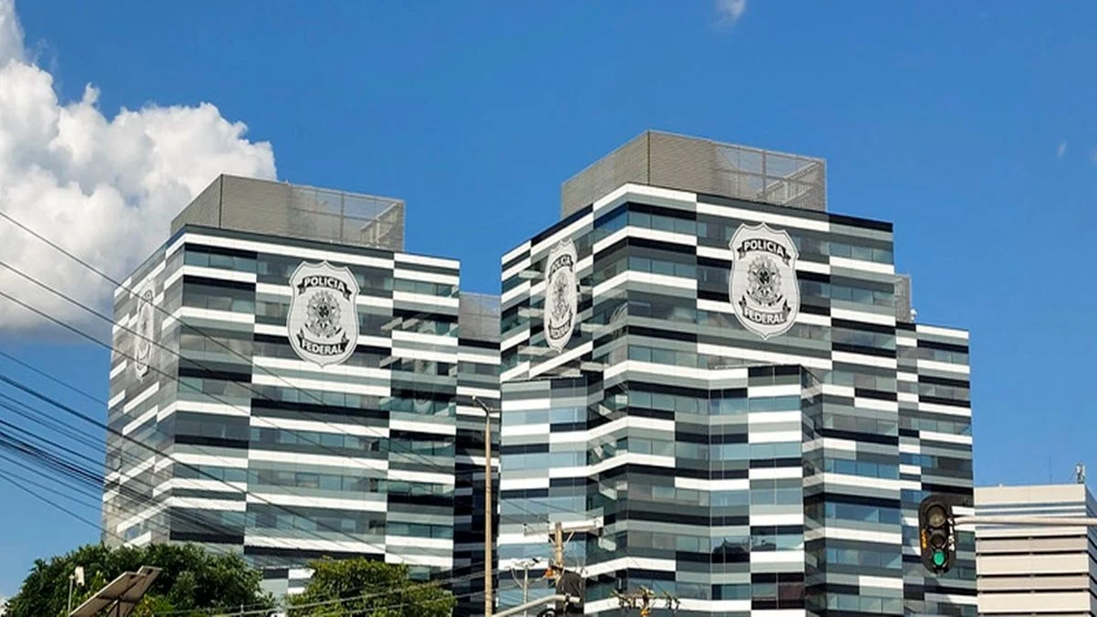 PF demite agentes por darem aulas a concurseiros