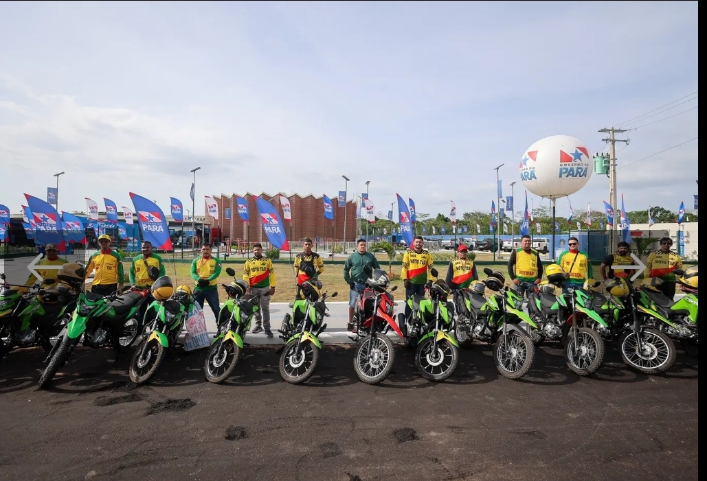 Governo do Pará entrega 20 motocicletas do programa Mototaxista Pai D’Égua em Barcarena