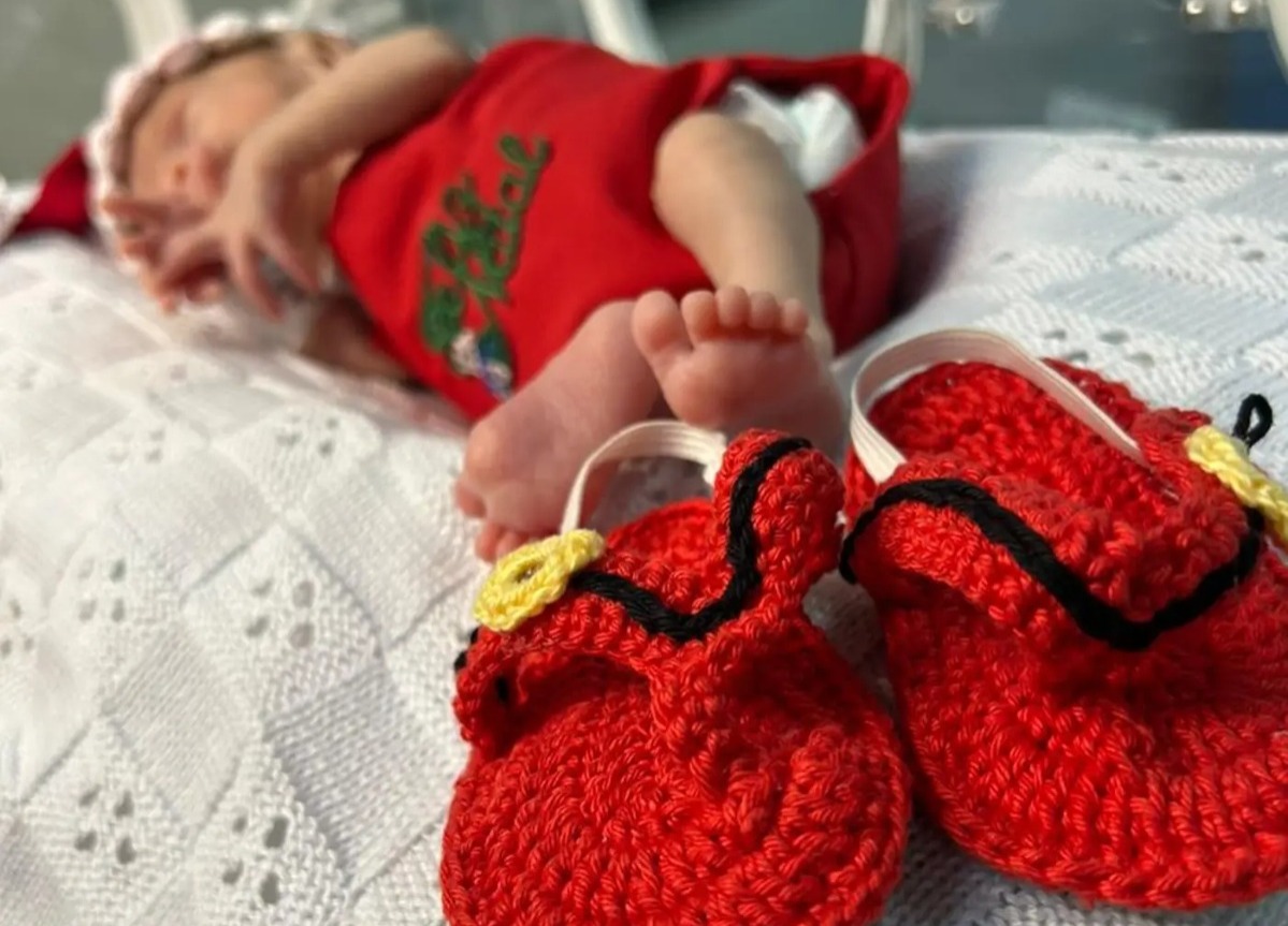 Bebês protagonizam ensaio fotográfico de Natal no Hospital Regional de Marabá