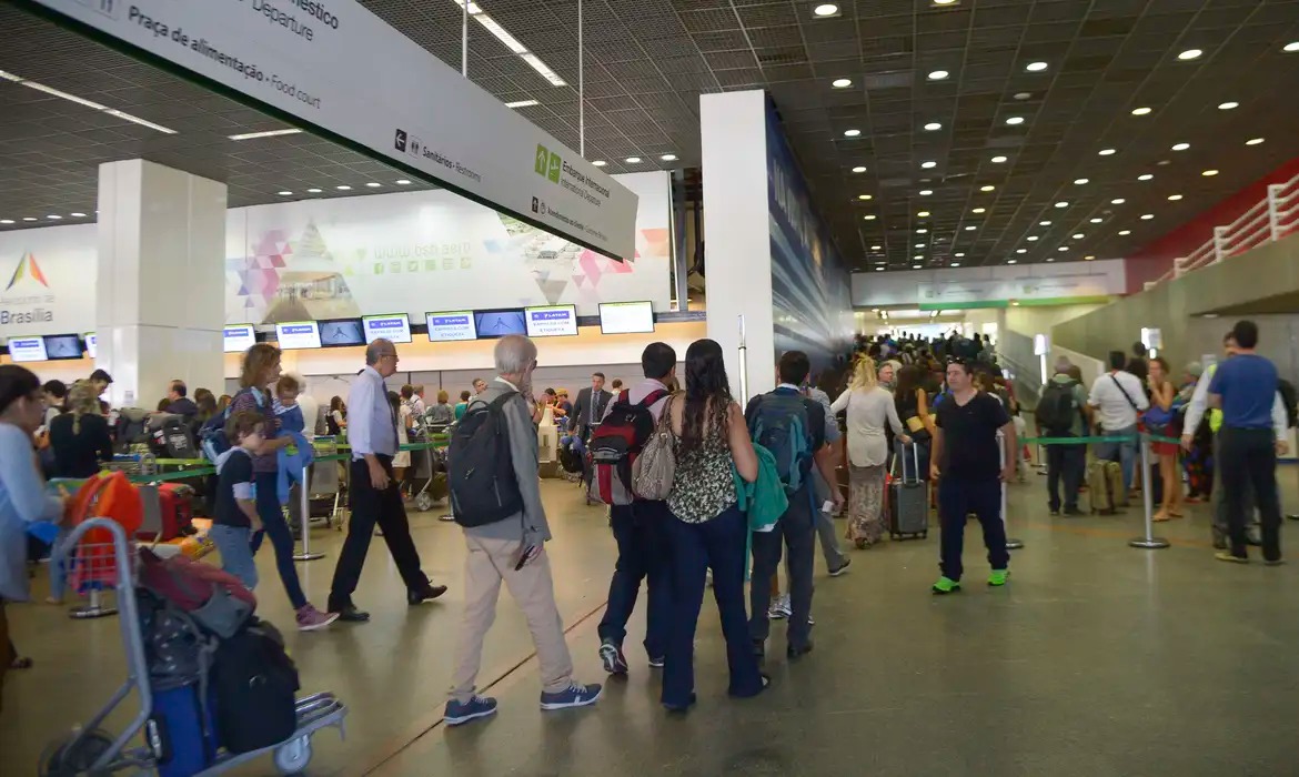 Saiba os direitos dos passageiros do transporte aéreo em todo o país