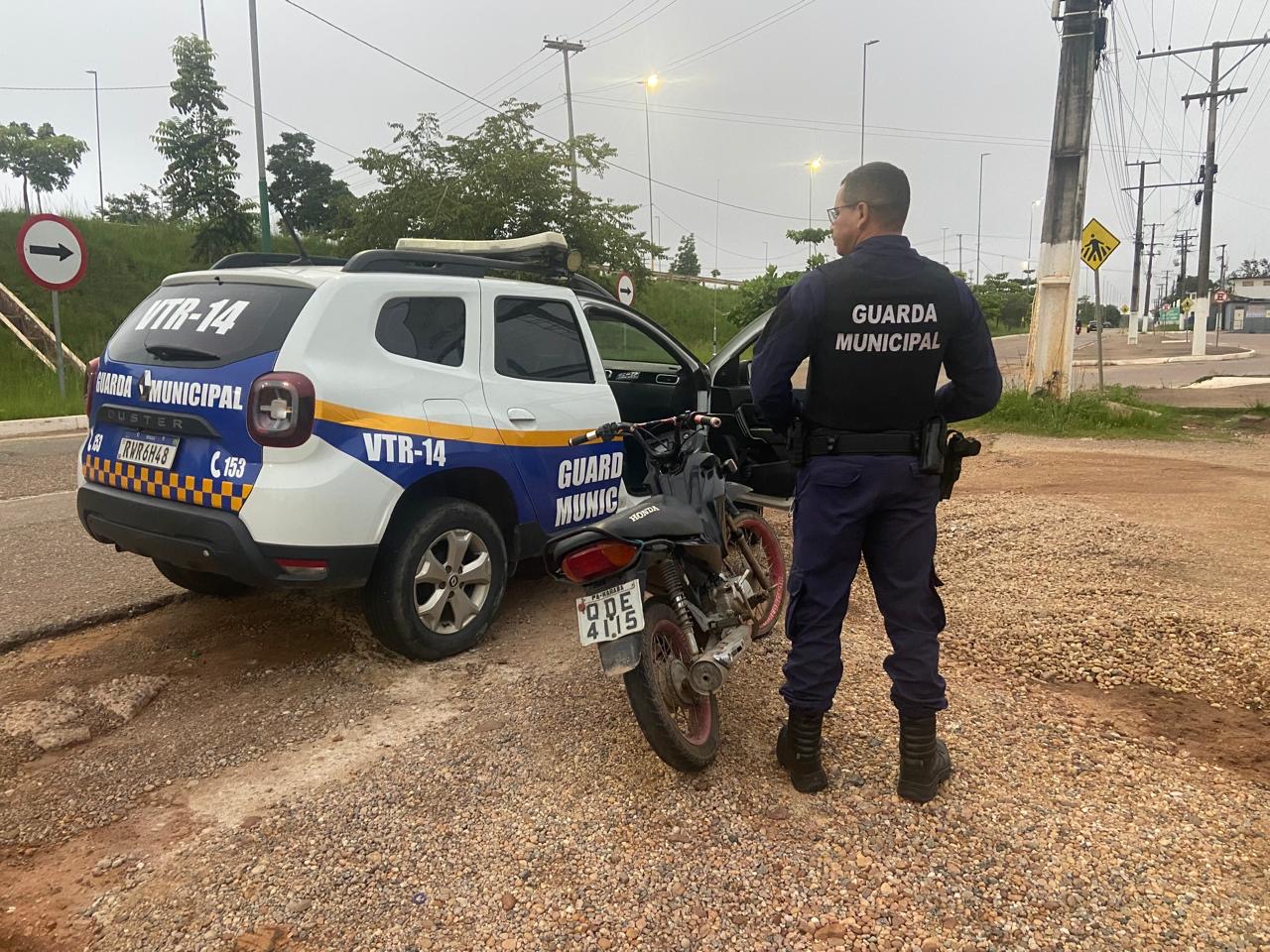 GMM recupera moto roubada após vítima desmaiar em acidente, em Marabá