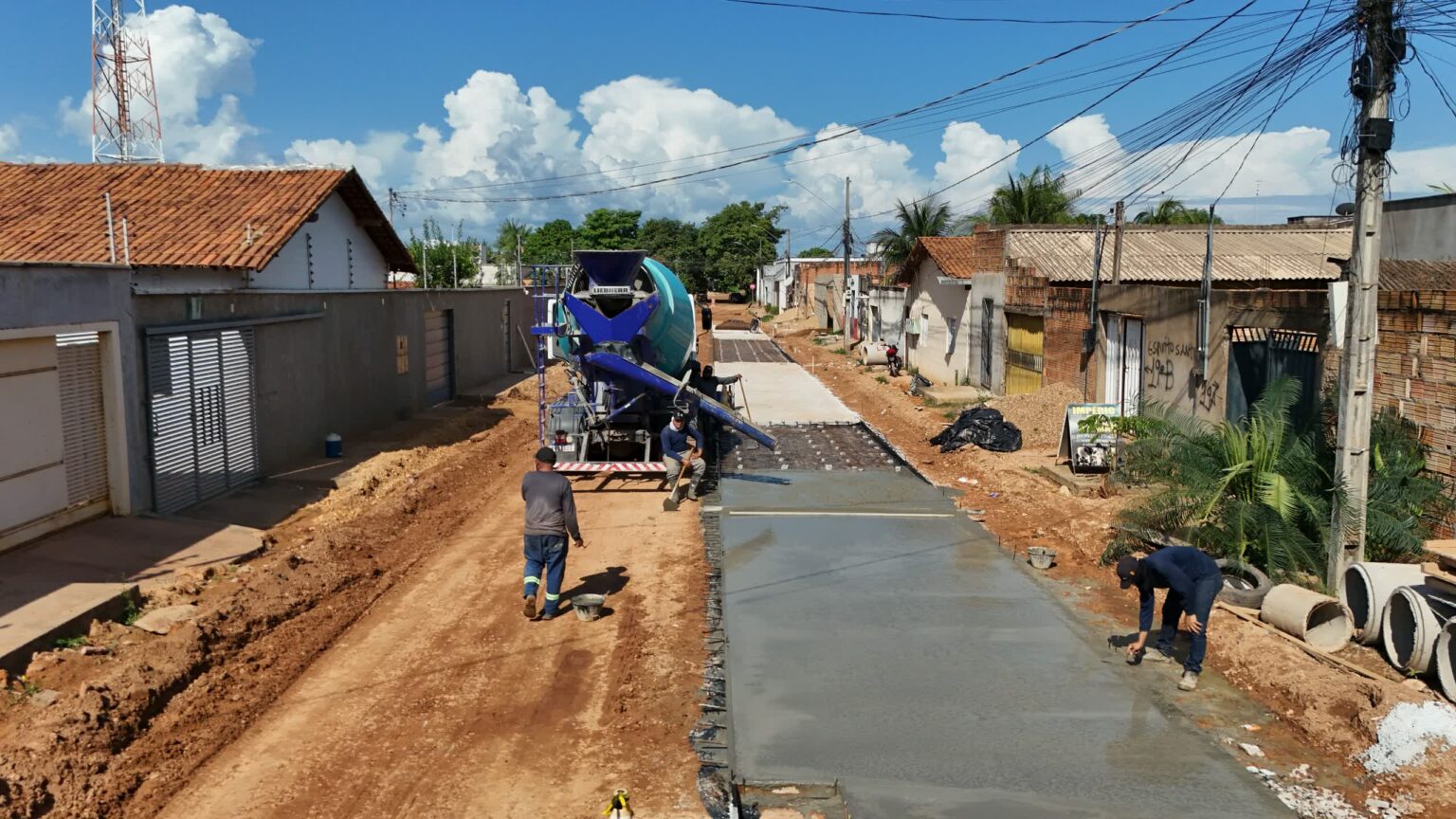 Prefeitura de Marabá executa pavimentação em concreto nas ruas Bahia e Espírito Santo, no bairro Belo Horizonte