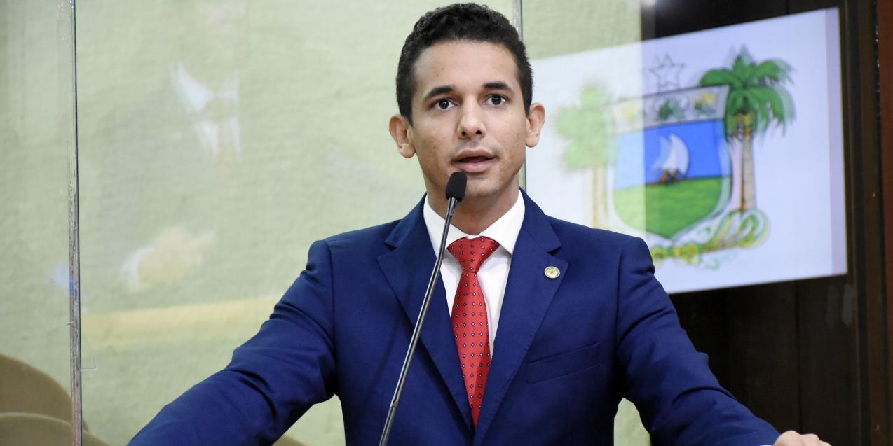 Prefeito de Mossoró é alvo de operação da PF que investiga desvios de recursos públicos