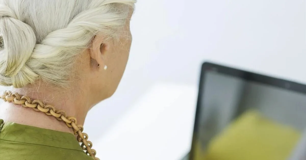 Empresa é condenada por demitir mulheres acima dos 50 anos