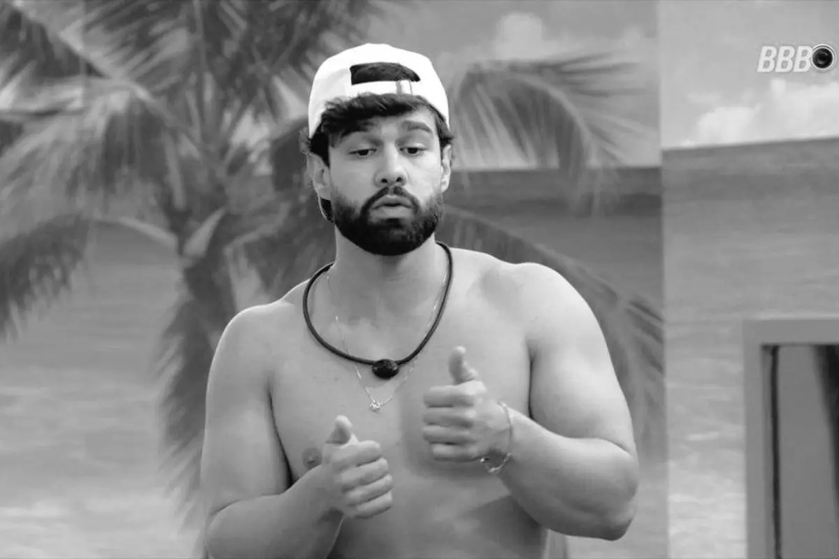 BBB 26: Paulo Augusto é expulso após empurrar participante