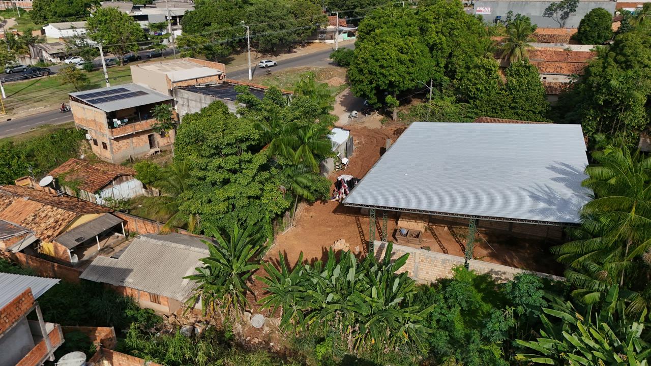 Prefeitura de Marabá executa rede de drenagem em trecho na Folha 20