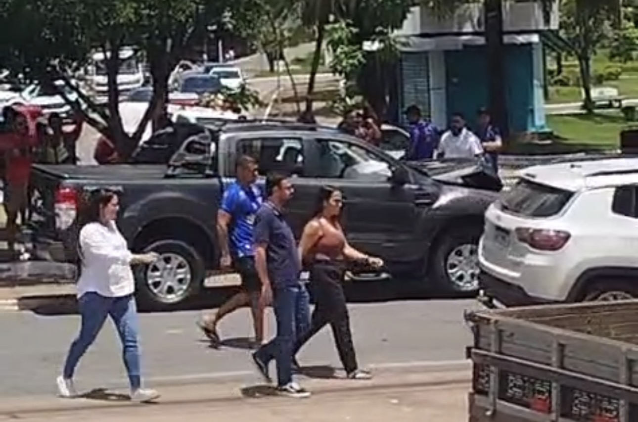 Lavador utiliza caminhonete deixada em lava a jato e provoca acidente com perda total em Marabá