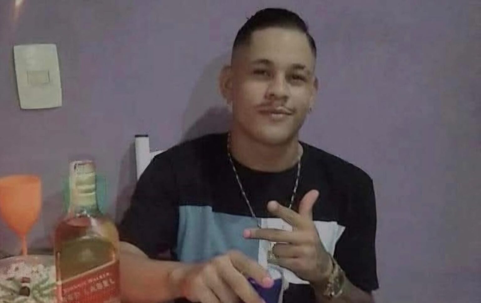 “Bruxa tá solta!”: Jovem é “fuzilado” dentro de casa em Marabá