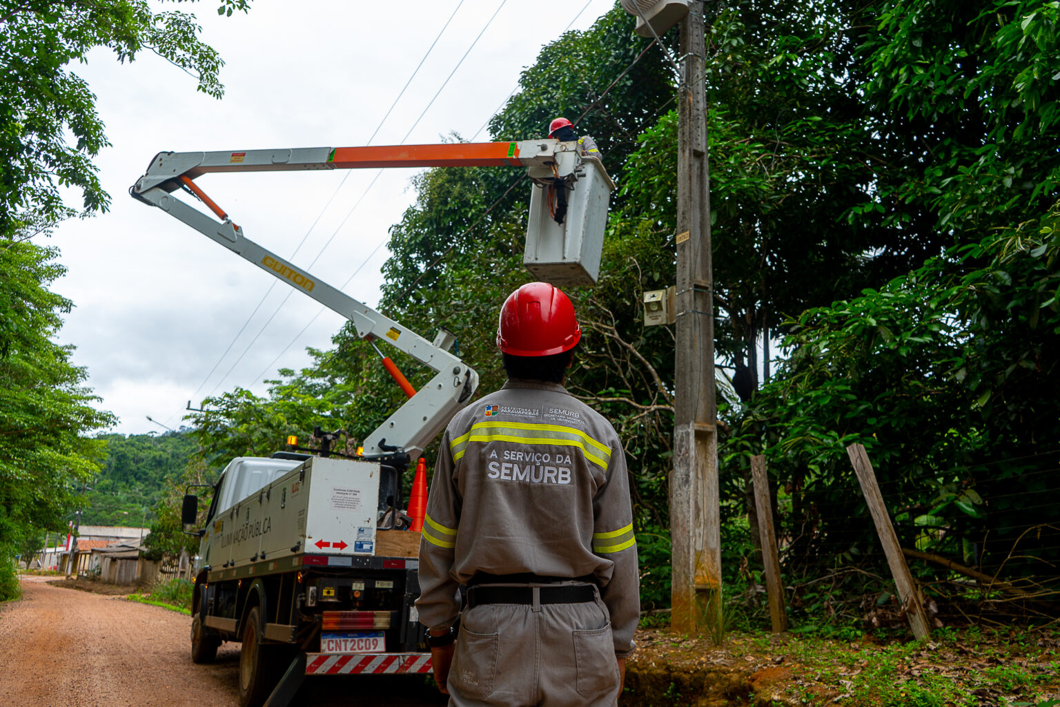 Prefeitura de Parauapebas leva iluminação de LED à Vila Garimpo das Pedras