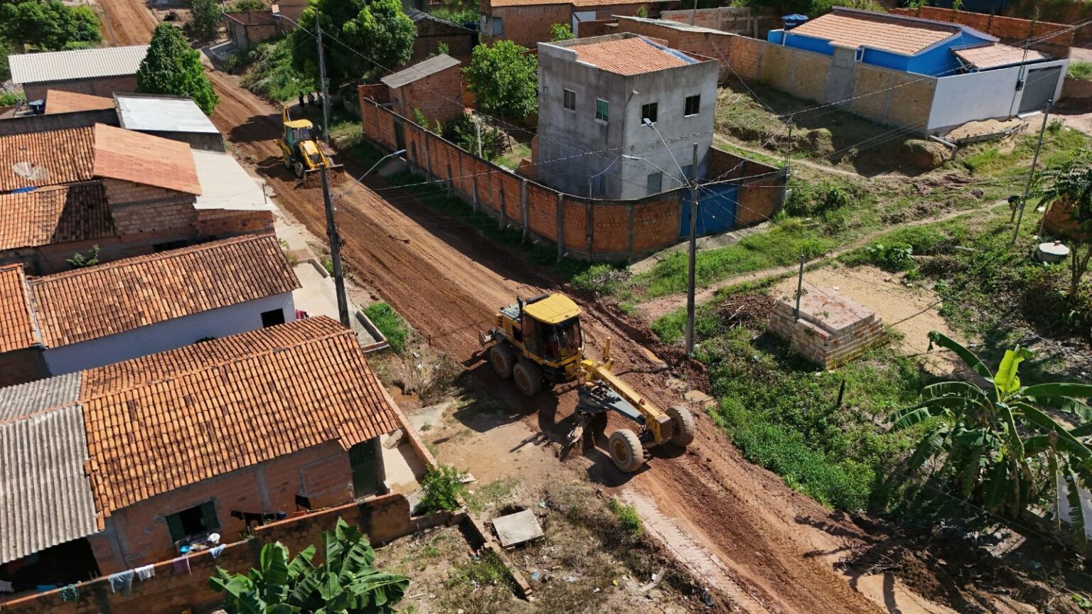 Prefeitura de Marabá executa serviços de recuperação de vias nos bairros ‘Coca’ e ‘Fanta’