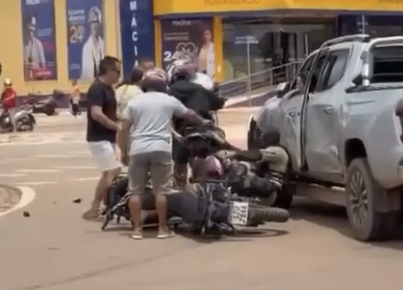 Perseguição de agente de trânsito a motociclista acaba em acidente em Canaã dos Carajás