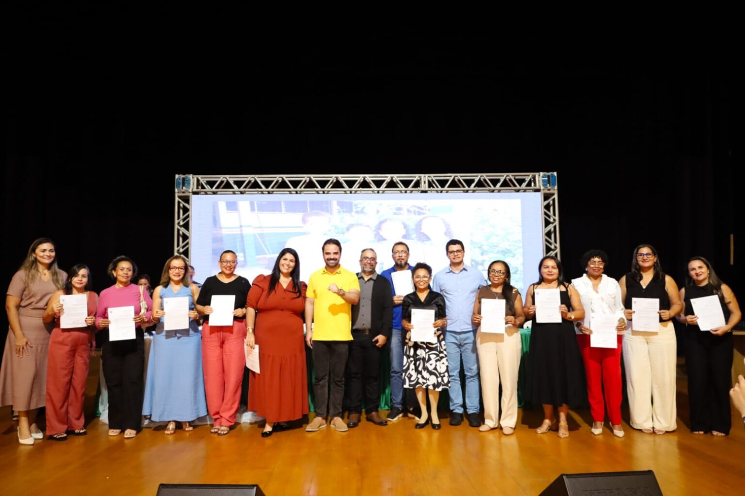 Diretores e vice-diretores tomam posse para novo biênio em Marabá