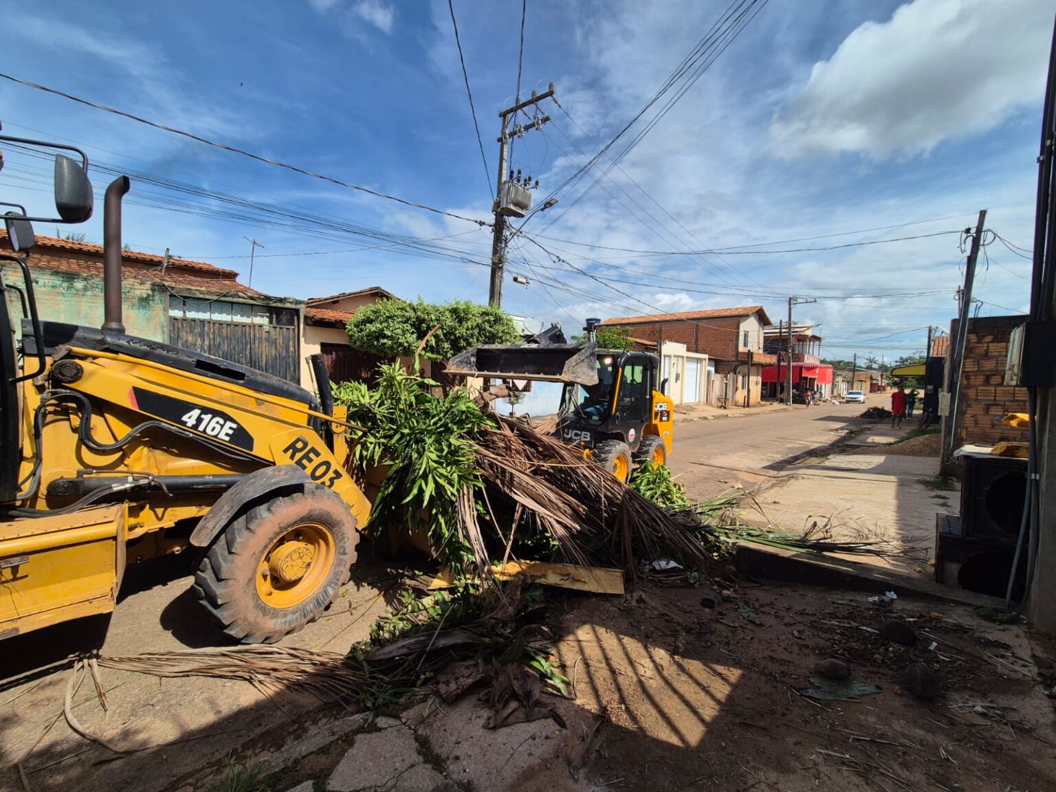 Mutirão reforça limpeza urbana e recolhe 250 toneladas de resíduos por dia em Marabá