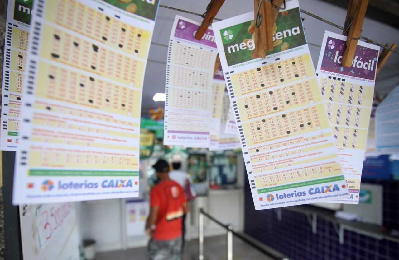 Mega-Sena acumula, e prêmio sobe para R$ 145 milhões