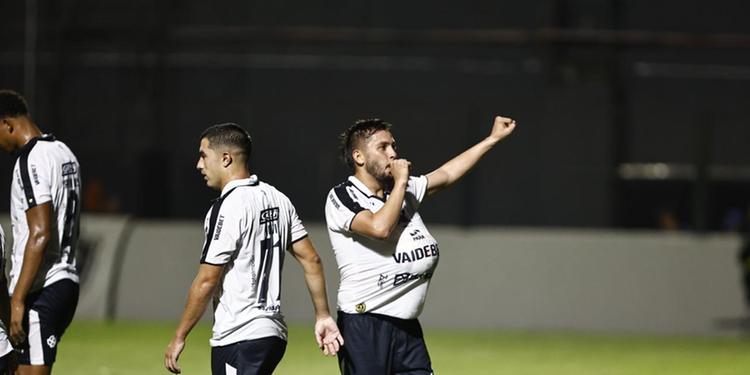 Time B do Remo vence o Águia de Marabá no Baenão com três golaços pelo Parazão