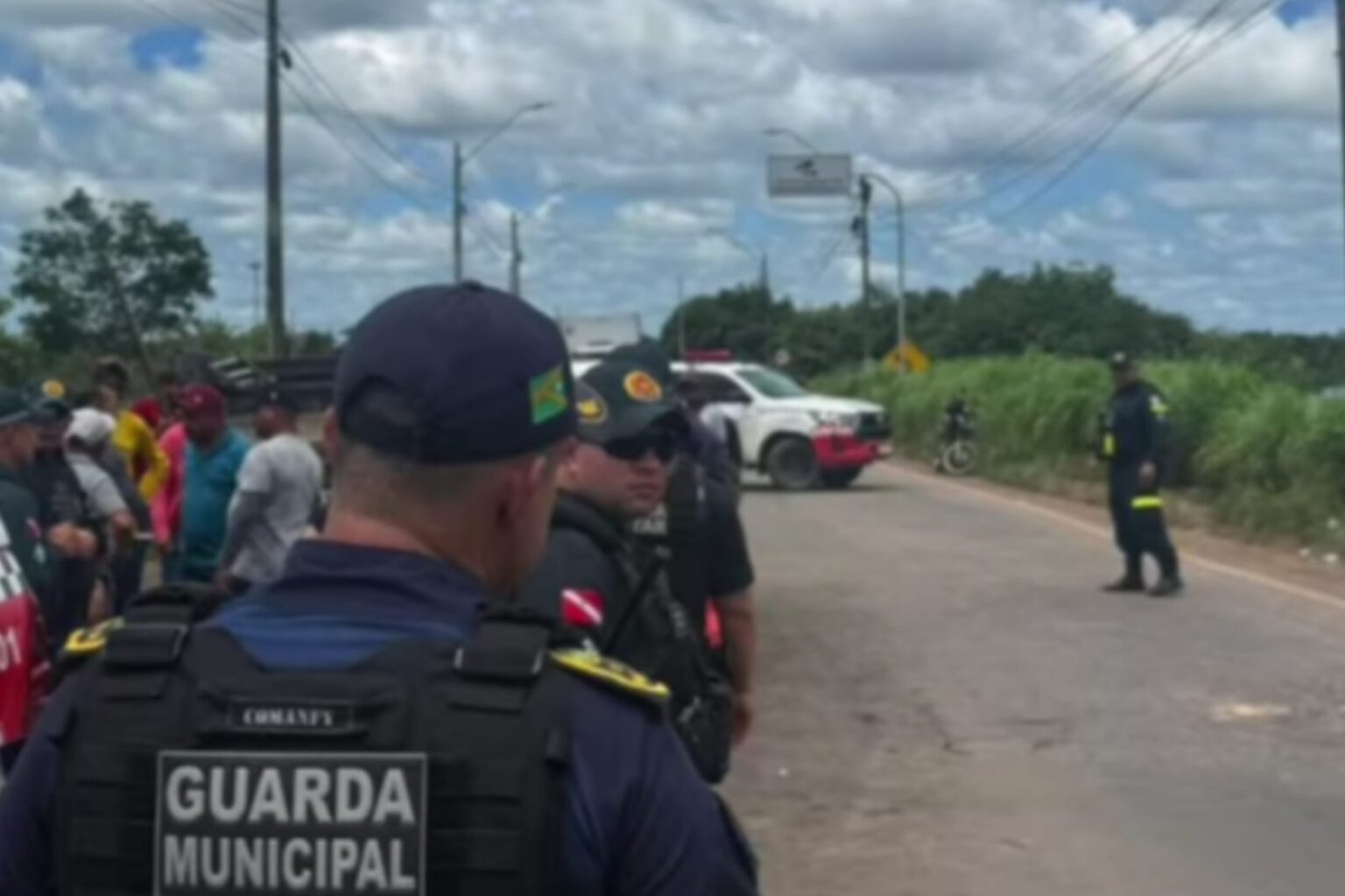 Bloqueio na BR-222 é liberado após negociação com moradores em Marabá