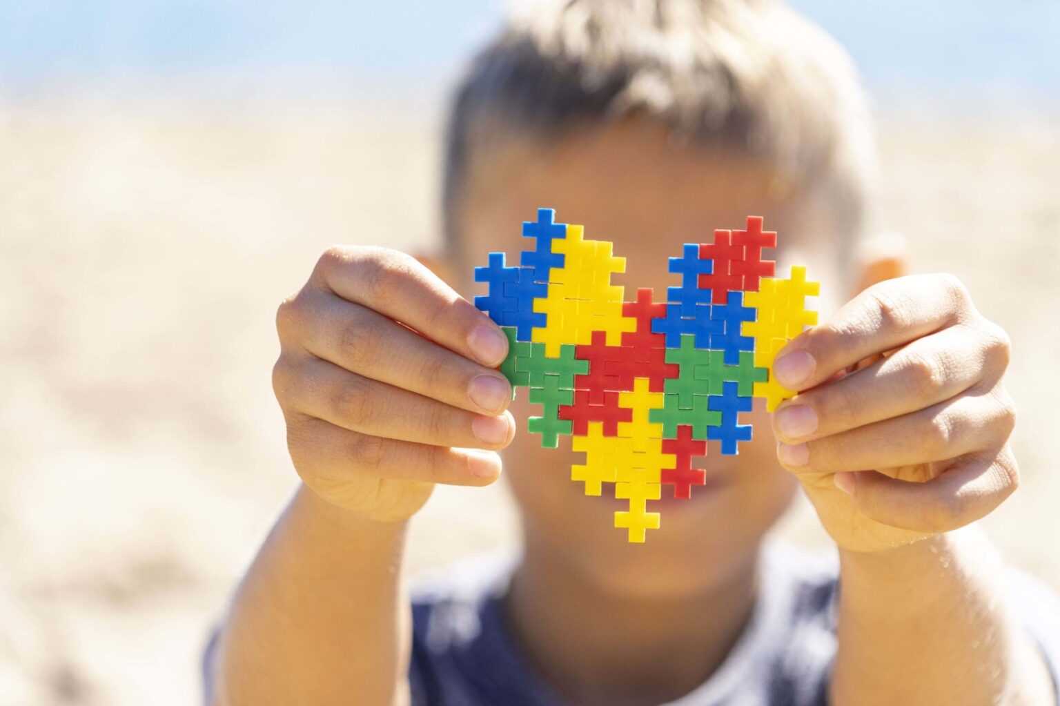Governo do Pará lança guia rápido para auxiliar documentação de crianças com autismo