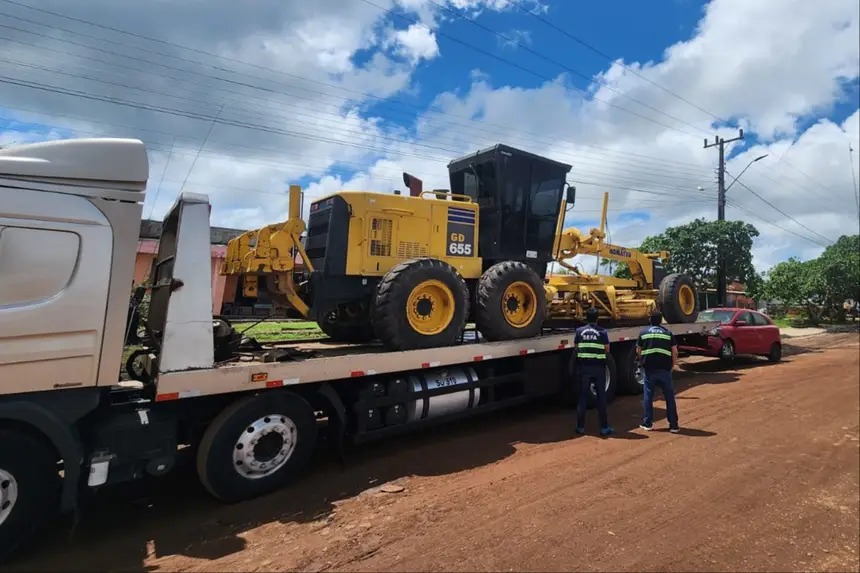 Sefa apreende motoniveladora agrícola no nordeste do Pará