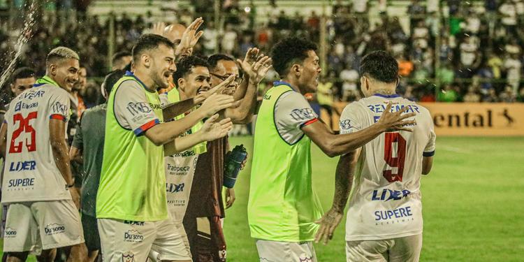 Com pressão da torcida, Águia de Marabá vence o Independência e avança na Copa do Brasil