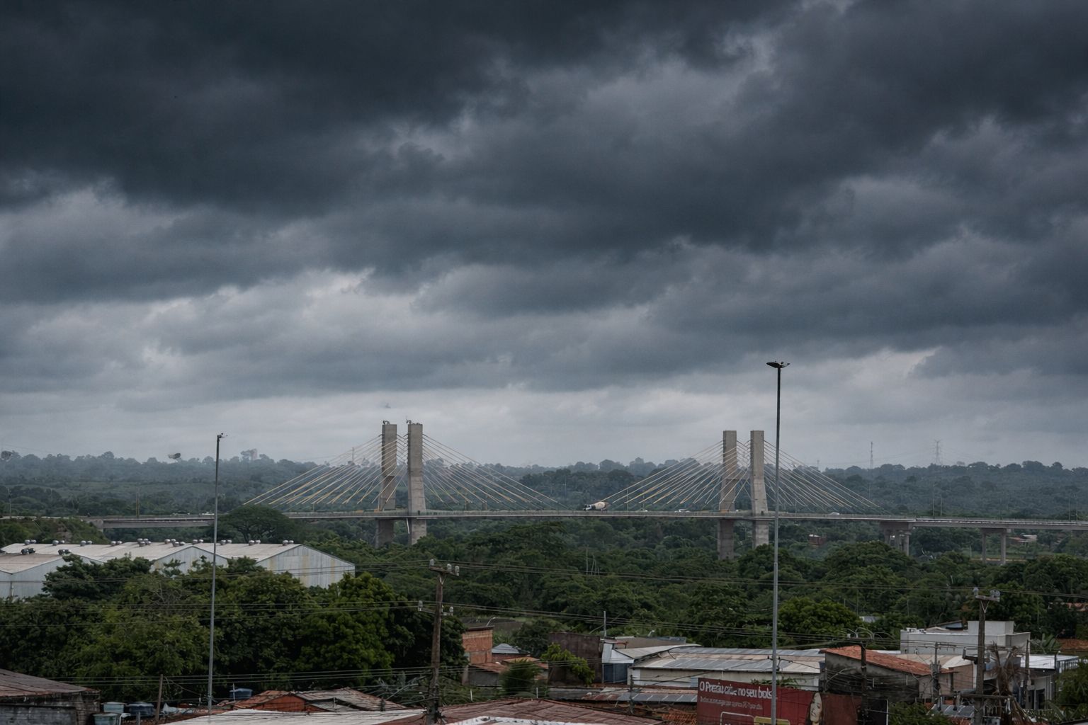 Marabá e mais de 30 municípios entram em alerta para chuvas e ventos fortes
