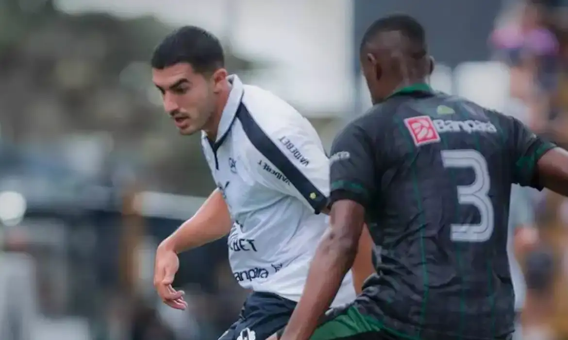 Remo evita derrota no fim e enfrenta Águia de Marabá nas quartas do Paraense