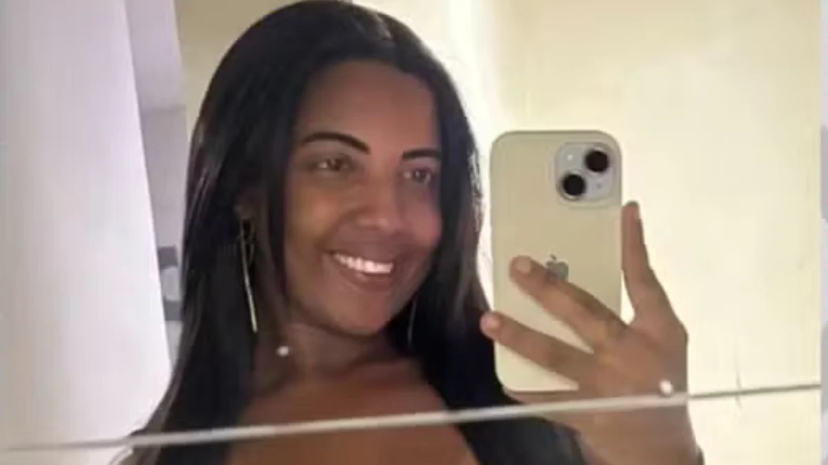 Mulher é esfaqueada e queimada por ex-colega de trabalho após recusar a ficar com ele