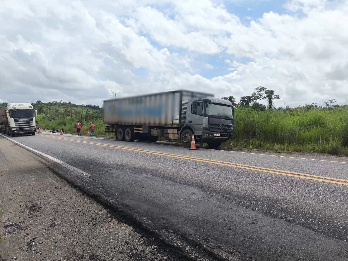 Motociclista morre após colisão com carreta na PA-150, em Goianésia do Pará