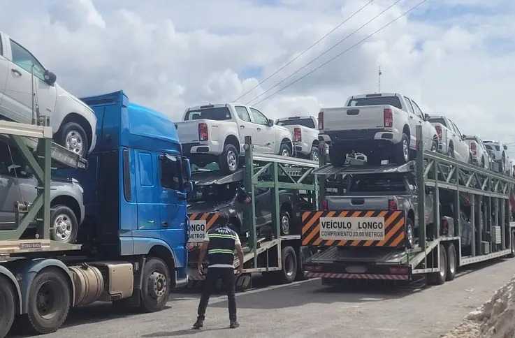 Sefa apreende 24 caminhonetes avaliadas em quase R$ 5 milhões no Pará